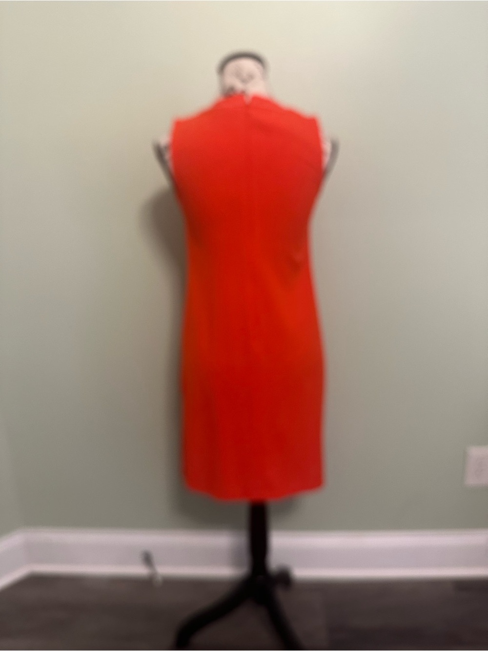 Maison Jules Orange Tie-Neck Sleeveless Shift Dress - Picture 4 of 5